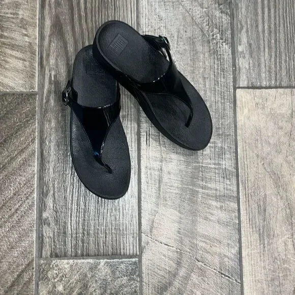 Fitflop Black patent leather Sandals with Ergonomic Footbed - Picture 3 of 4